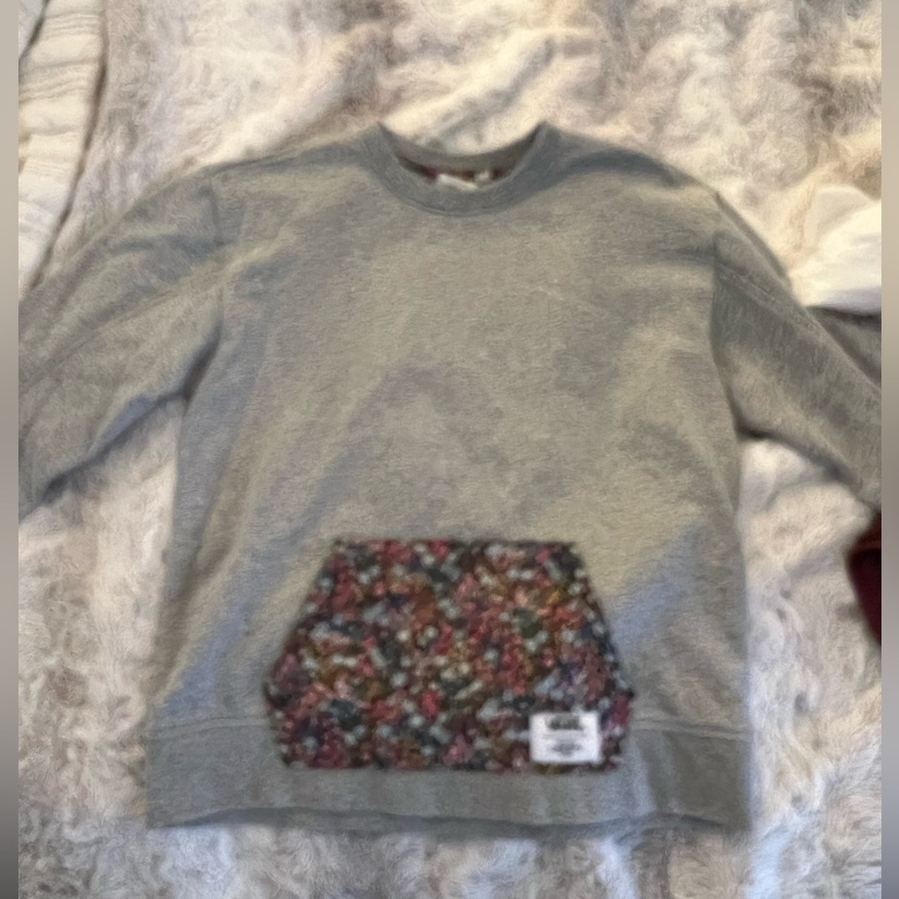 Vans sweatshirt, with patch pocket, size XS